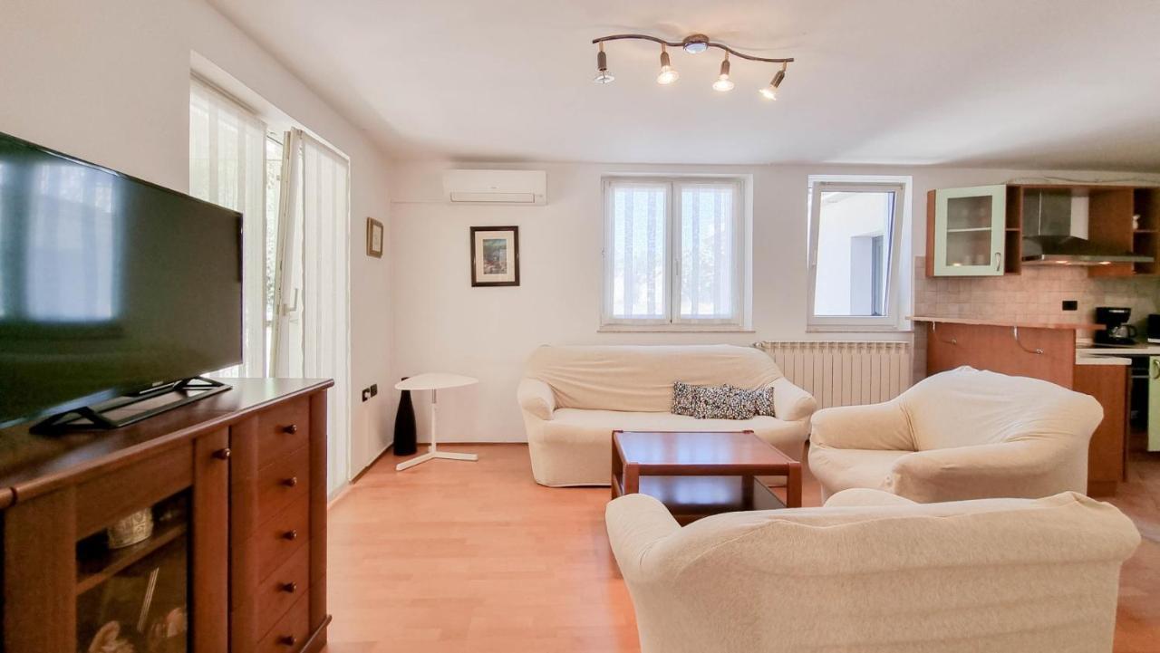 Apartament Ena Novigrad  Zewnętrze zdjęcie