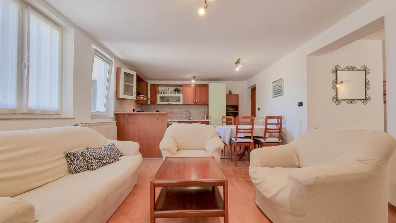 Apartament Ena Novigrad  Zewnętrze zdjęcie