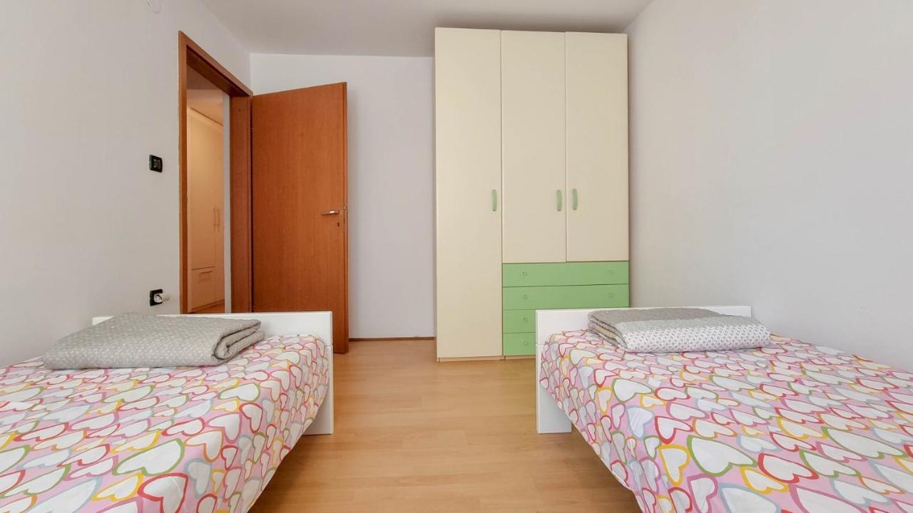 Apartament Ena Novigrad  Zewnętrze zdjęcie